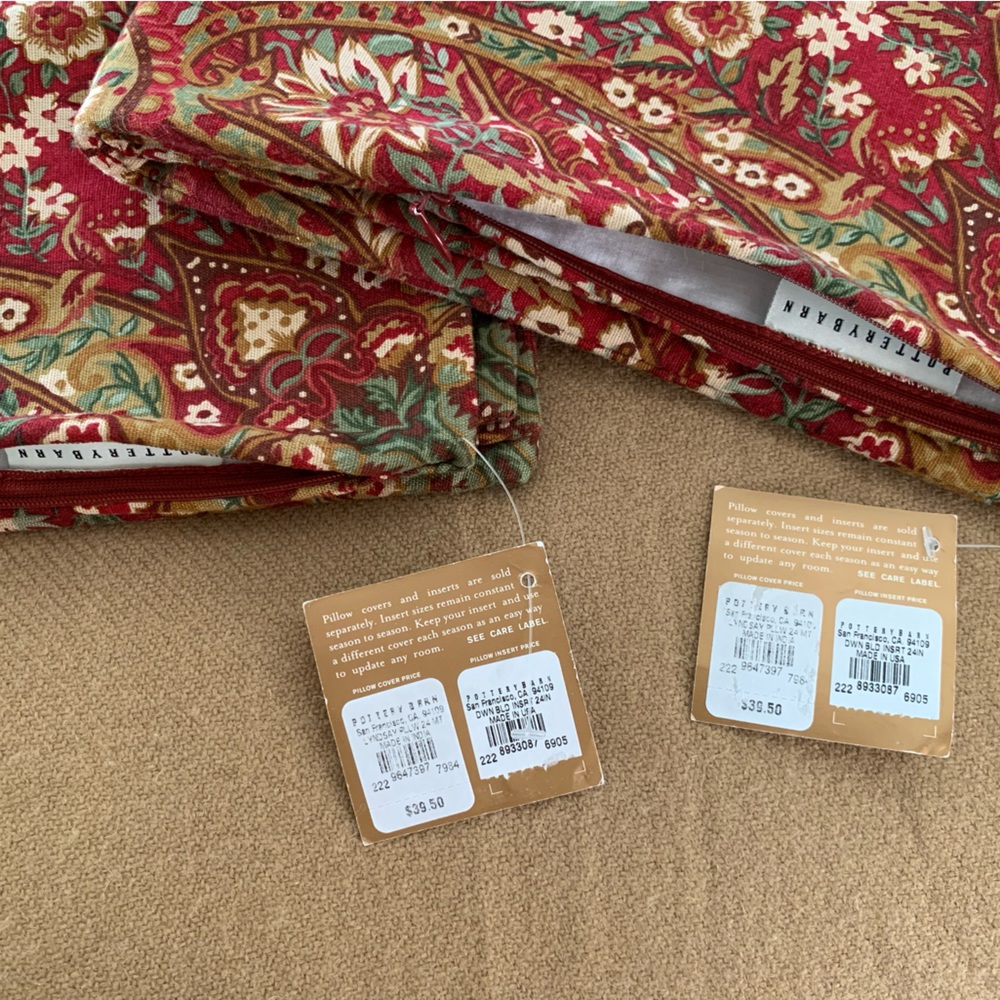 Pottery Barn Lindsay 2 Pillow Covers - 24” x24” - Set of Two - NWT - Picture 2 of 4
